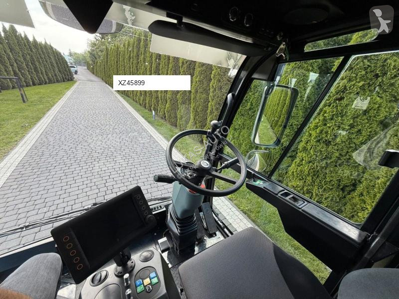 Veicolo per la pulizia delle strade Mathieu...