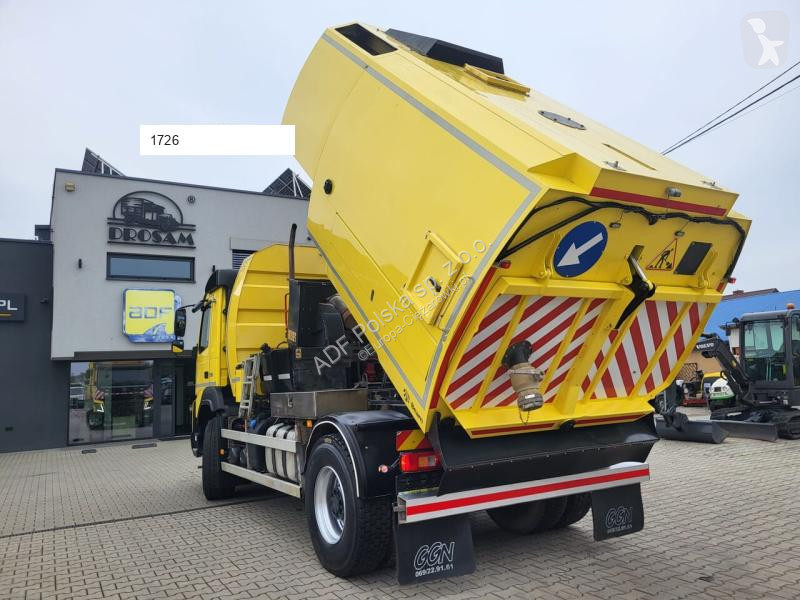 آلة لصيانة الطرق Volvo JBVT801