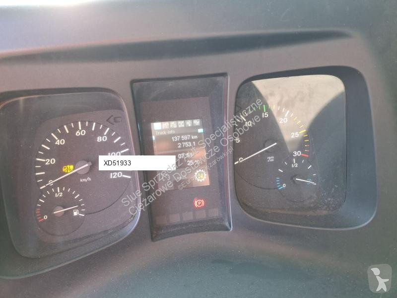 Коммунальная техника  Mercedes Medium X2 X2C 21