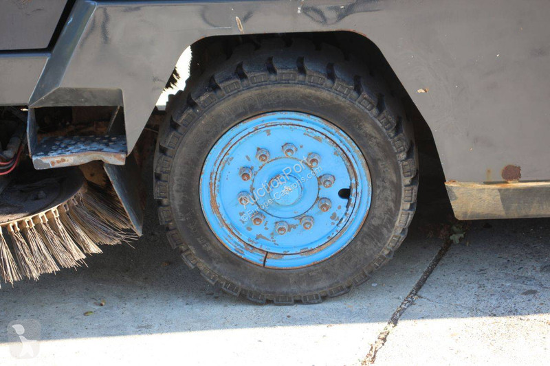 Engin de voirie Ravo 5002 SI CD