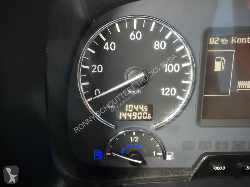 Коммунальная техника  Mercedes Actros 2532 6x2...