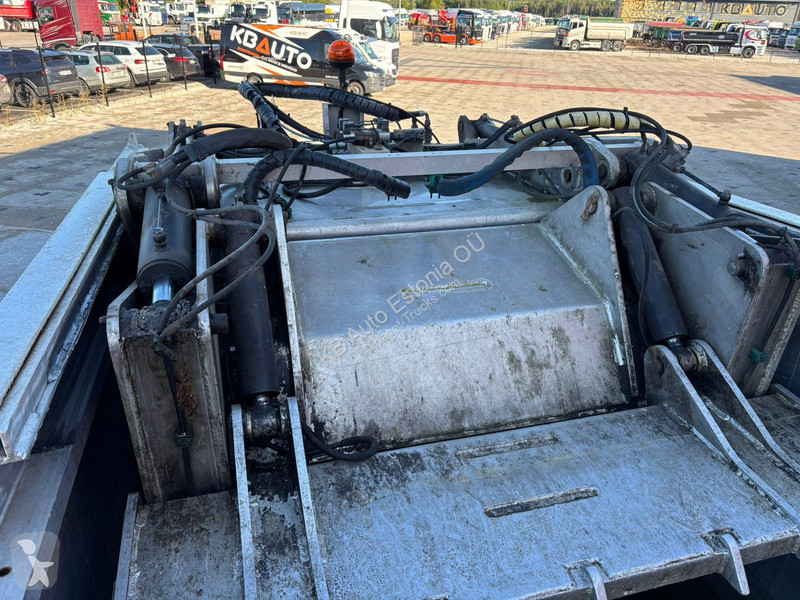 Vehículo de limpieza viaria Mitsubishi Fuso...
