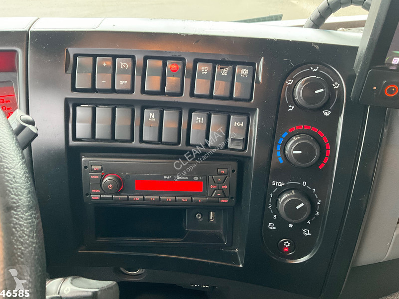 Gemeentevoertuig Renault D 26 WIDE Geesink 20m³...