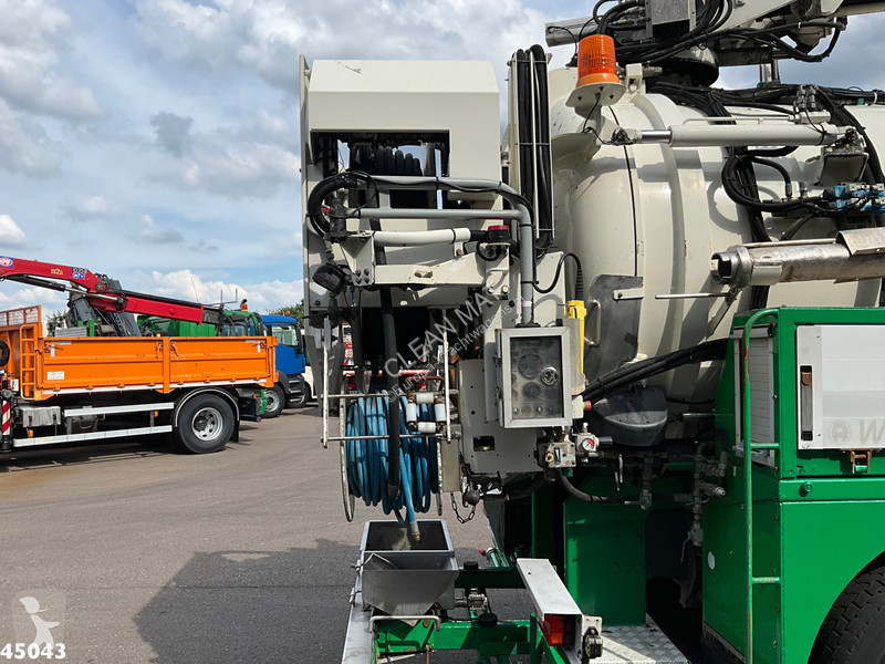 Engin de voirie Volvo 340 6x4 7m³ Combi...