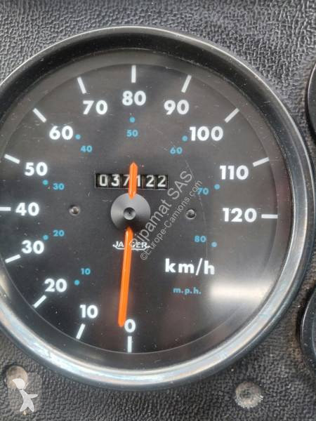Vehículo de limpieza viaria Renault