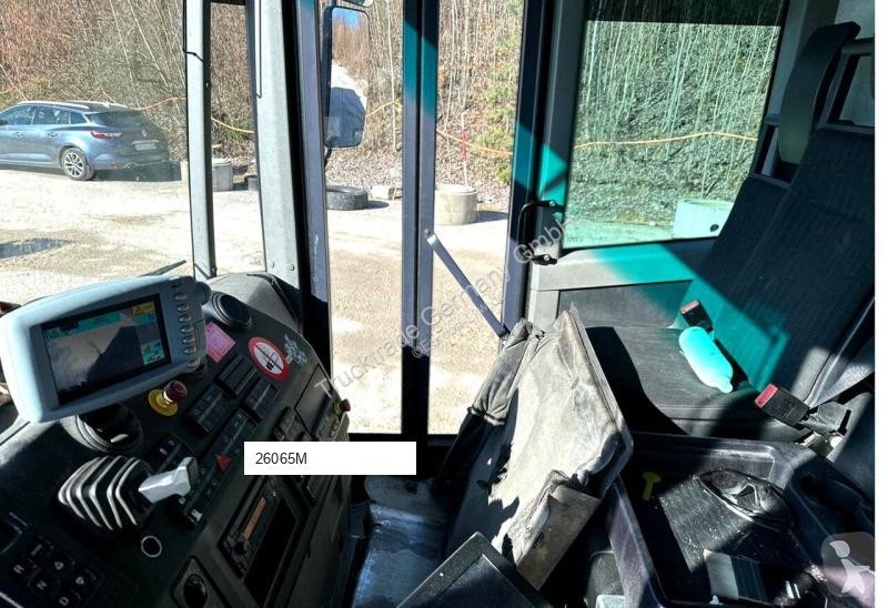 Engin de voirie Mercedes MB 2635 Variopress...