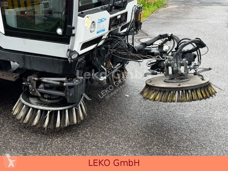 Bucher-Schoerling CC5006 road network trucks