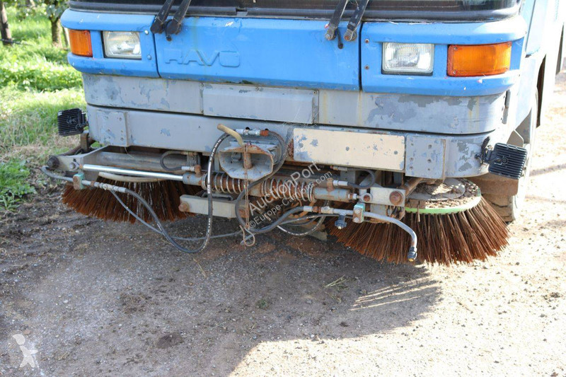 Ravo 530 ST road network trucks