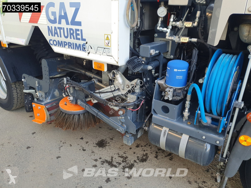 Iveco 120LE210 4X2 CNG Engine! 2300ltr val air...