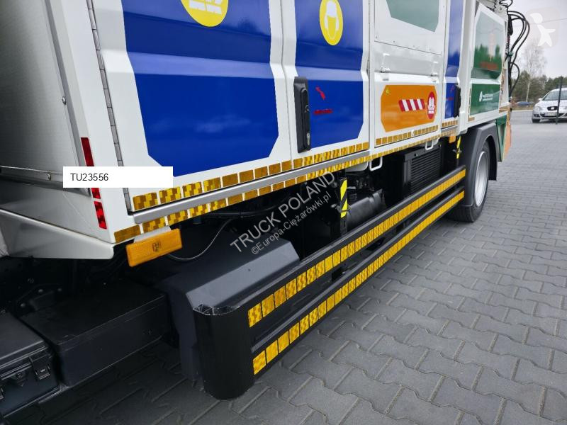 Silniční stroje Mitsubishi CANTER RSP odkurzacz...