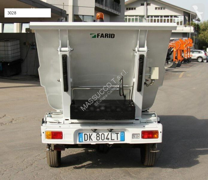 Silniční stroje Piaggio PORTER