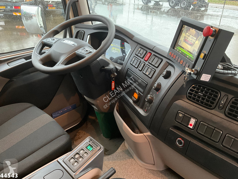 Vägmaskiner DAF G XB 260 Zoeller 14m³ met Jama...