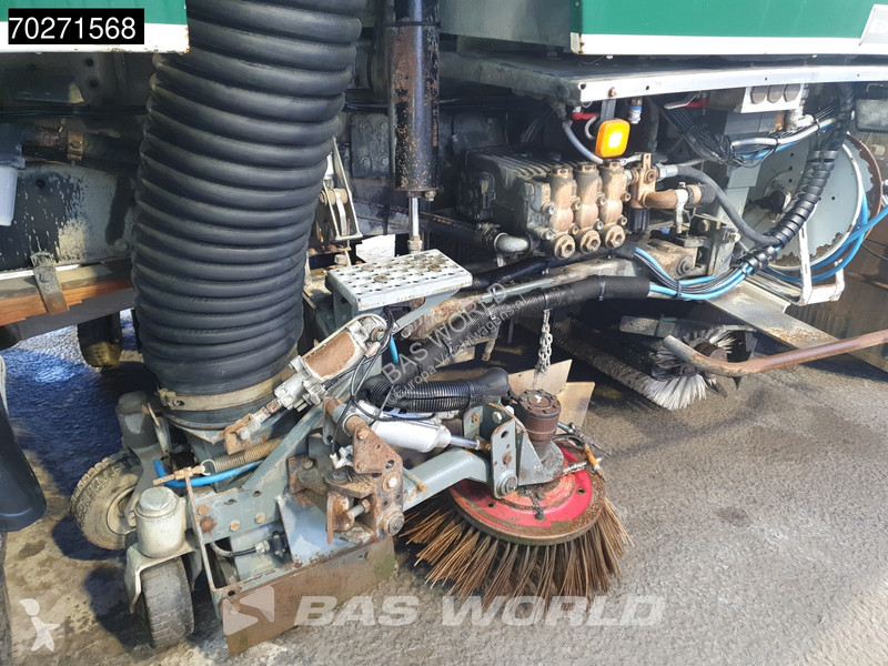 Vägmaskiner MAN 15.250 4X2 Eurovoirie Sweeper...