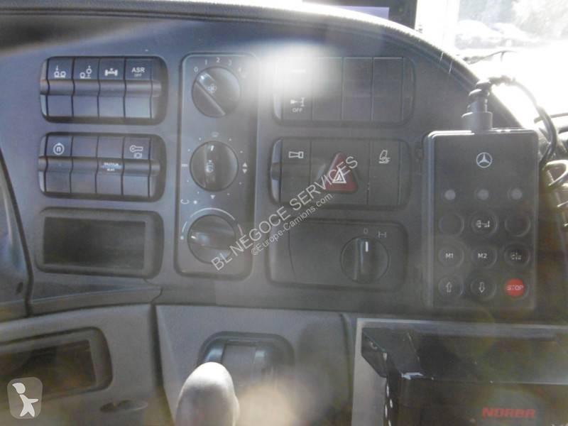 Utilaje pentru drumuri Mercedes