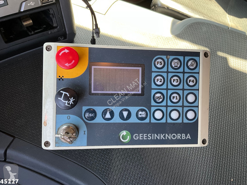 Maskine til vejarbejde Scania P 280 Euro 6...