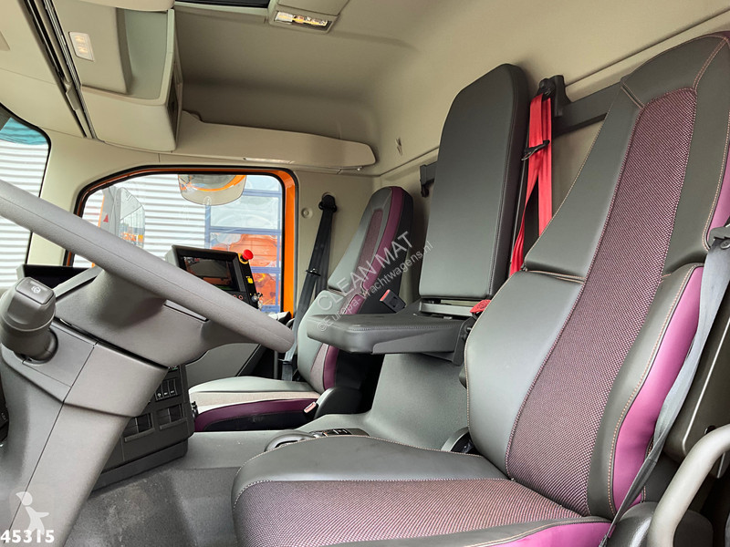 Silniční stroje Volvo 330 Euro 6 Geesink 20m³
