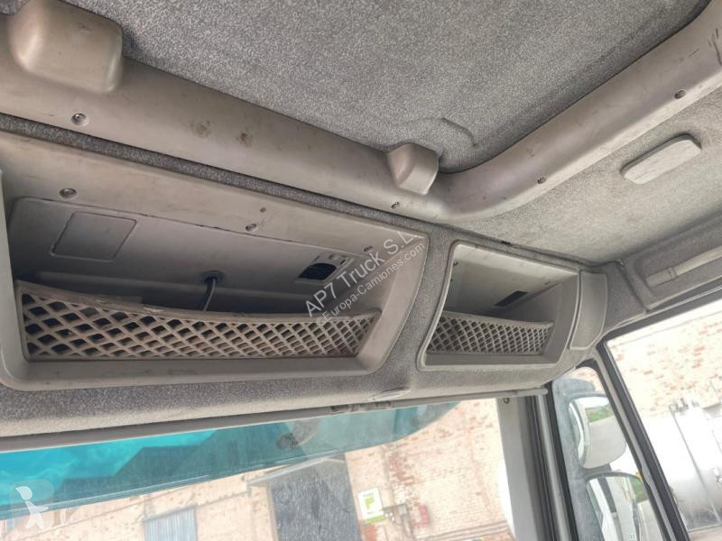 Utilaje pentru drumuri Iveco 330
