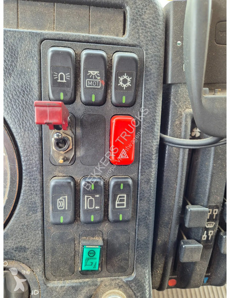 Silniční stroje Mercedes SK 1420...