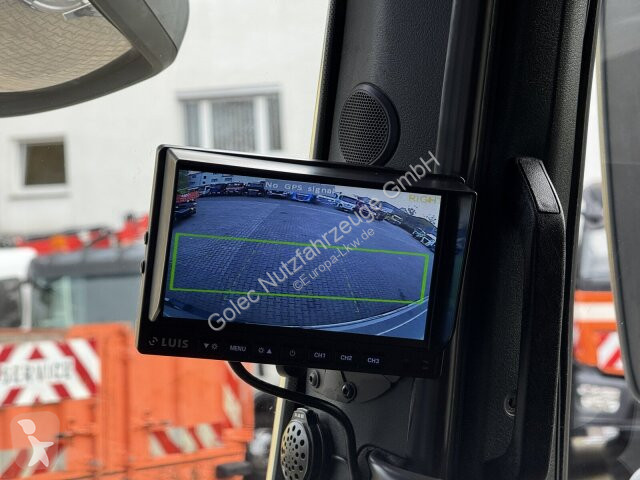 Veicolo per la pulizia delle strade MAN TGA...
