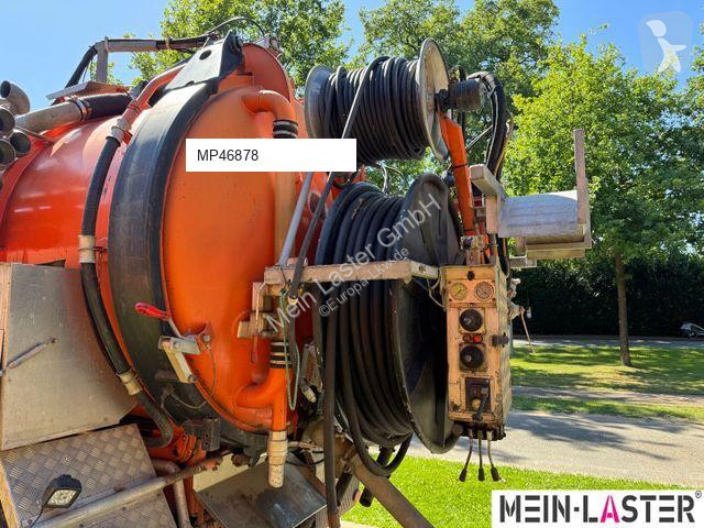 آلة لصيانة الطرق Scania 112
