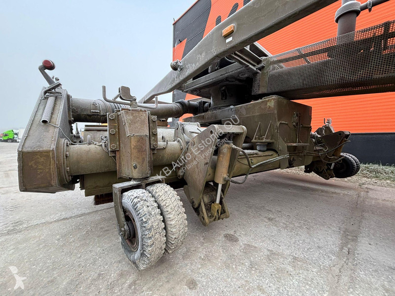 آلة لصيانة الطرق  P17FV BROOM / BLOWER / 3053...