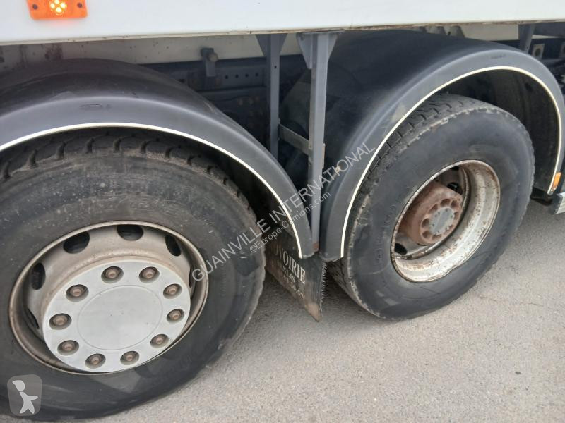 آلة لصيانة الطرق Renault 310 DXI