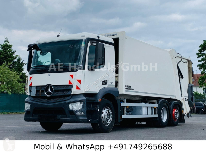 آلة لصيانة الطرق Mercedes 2533 M ClassicSpace...