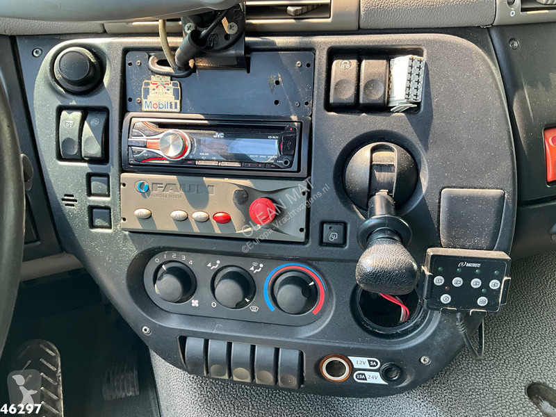 آلة لصيانة الطرق DAF FAG CF 250 Manual Faun 20m³