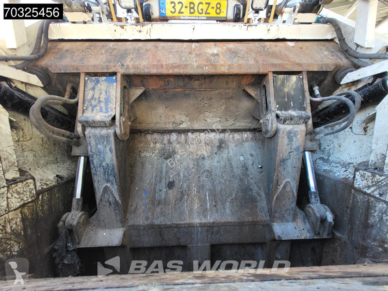 آلة لصيانة الطرق Scania P280 6X2 Geesink Norba...