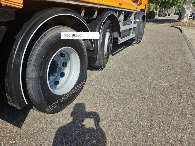 Engin de voirie Scania GPM III v 20H25