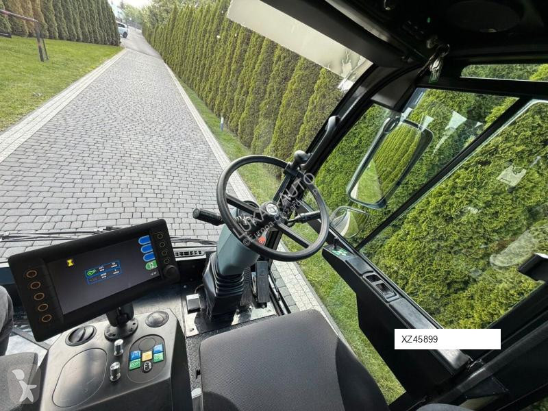 Veicolo per la pulizia delle strade Mathieu...
