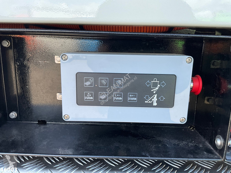Engin de voirie DAF G XD 220 Hiab 23 Tonmeter...