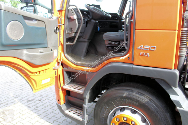 Komunálne vozidlo Volvo 420 EEV 6x2 Kroll 14m³...