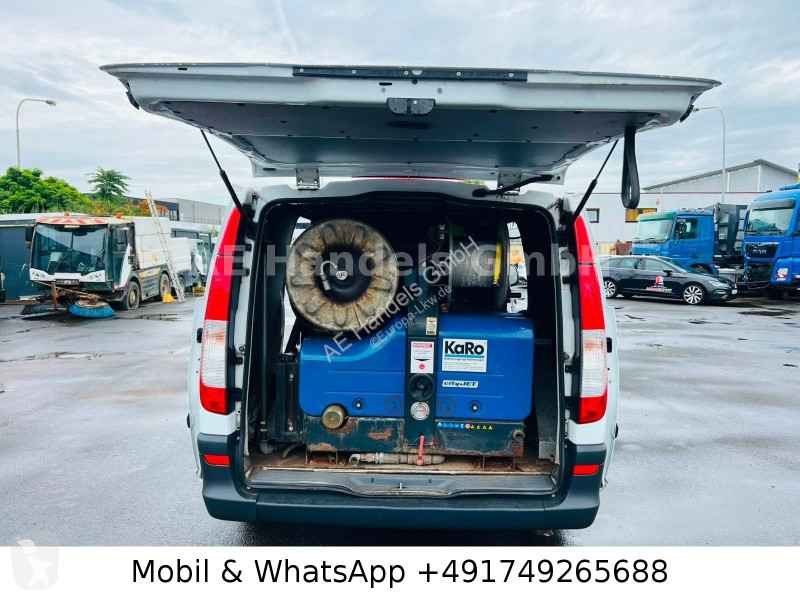 آلة لصيانة الطرق Mercedes Kasten 111 CDI lang...