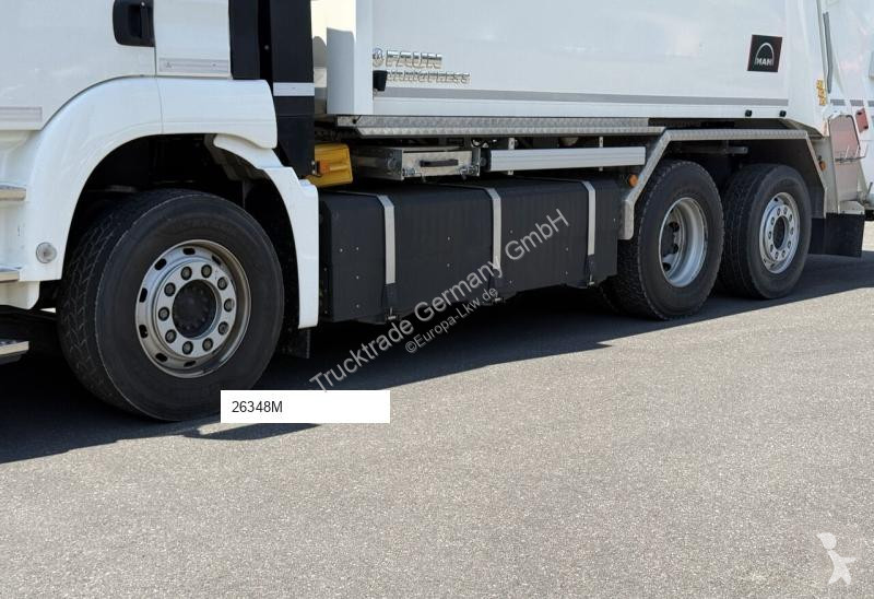 Engin de voirie MAN 591 TGS 26.320