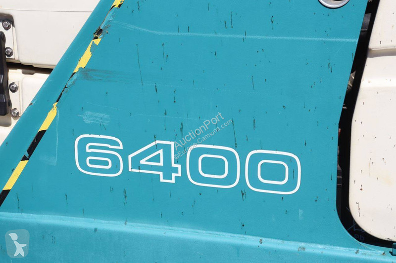 Vehículo de limpieza viaria Tennant 6400