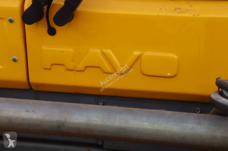 Комунальна техніка Ravo 540