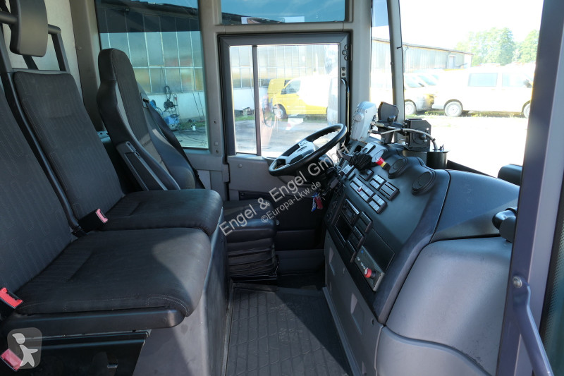 Silniční stroje Mercedes Econic 2635 Automatik...