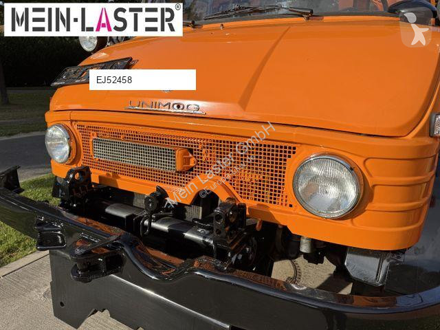 Коммунальная техника  Mercedes AK 3006