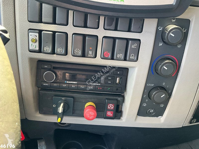 Silniční stroje Volvo FE 260 Haller 17m³