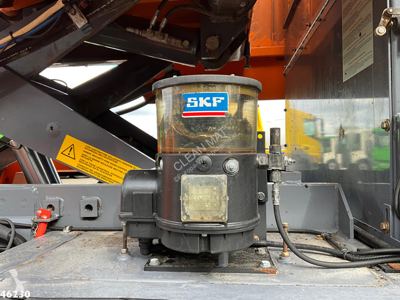 Dulevo 6000T Euro 6 with 3-rd brush road...