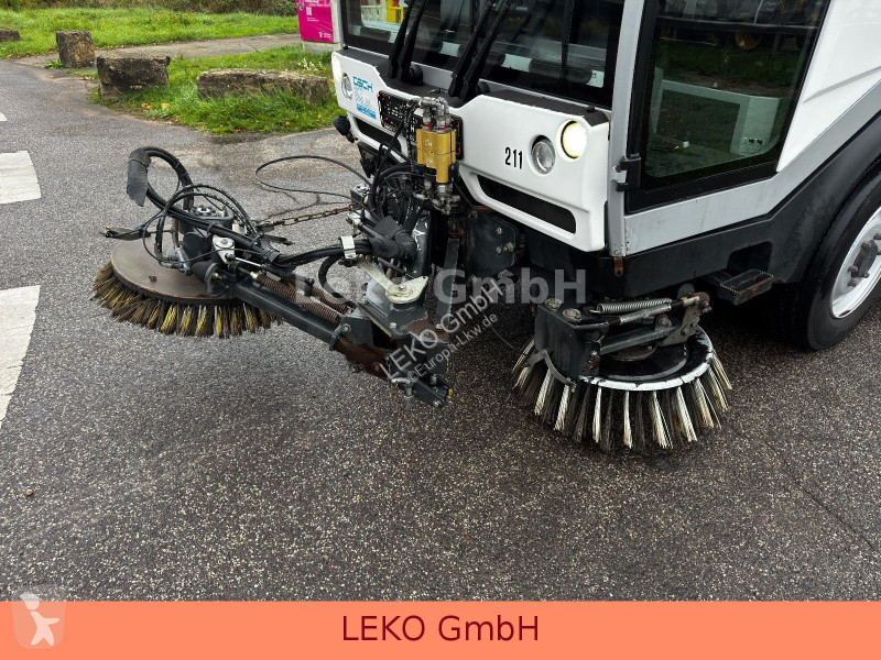 Bucher-Schoerling CC5006 road network trucks