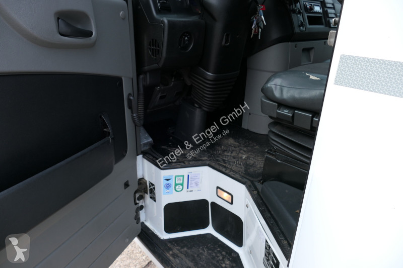 Útfenntartó-és-karbantartógép Mercedes Econic...