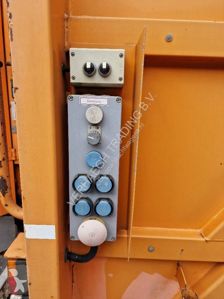 Utilaje pentru drumuri Mercedes 2628