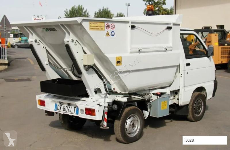 Silniční stroje Piaggio PORTER