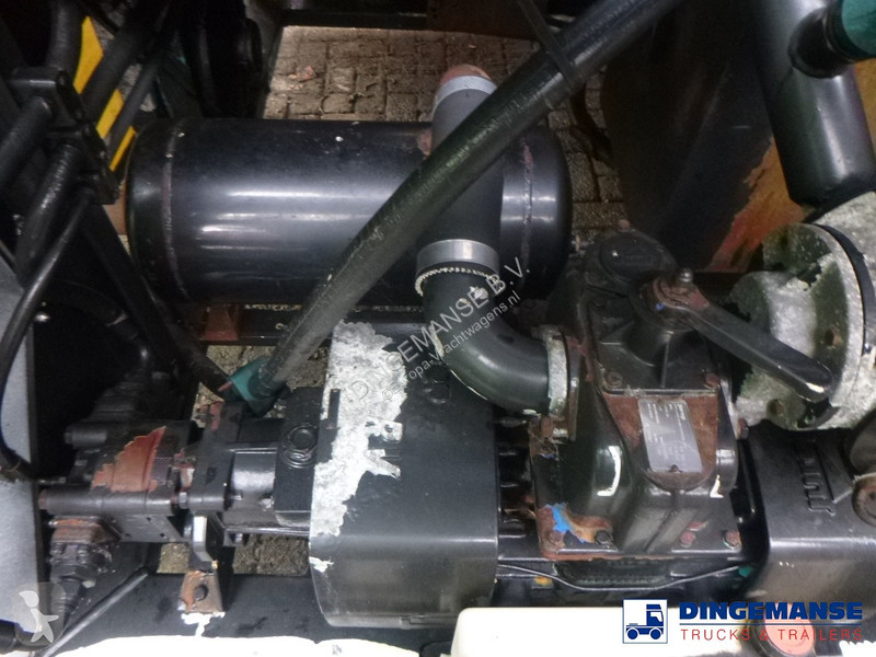 Gemeentevoertuig  Vacuum tank alu 30 m3 / 1...