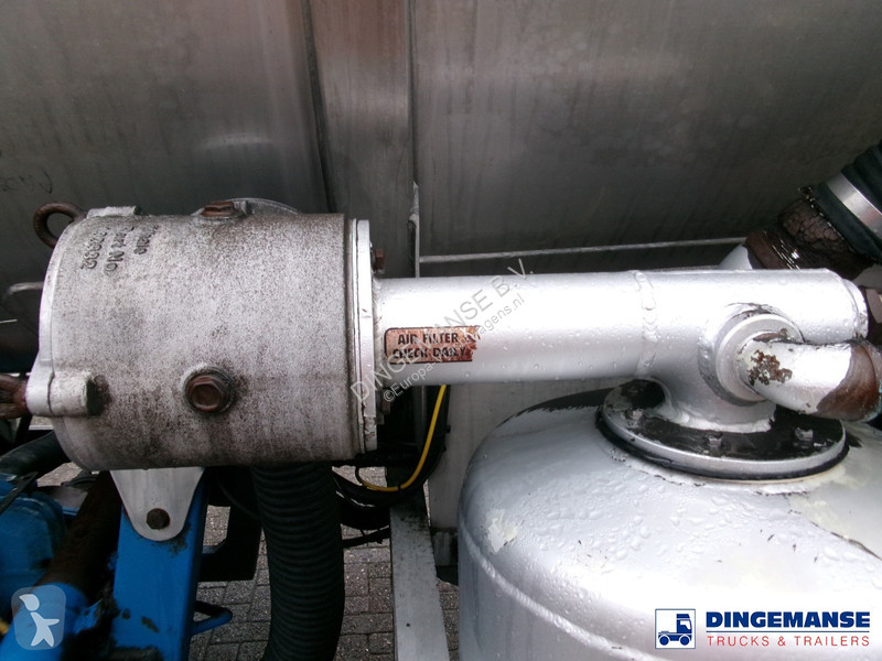 Maskine til vejarbejde  Vacuum tank inox 30 m3...