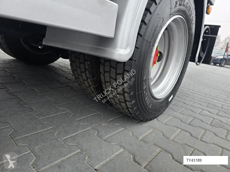 Silniční stroje Mitsubishi RIONED