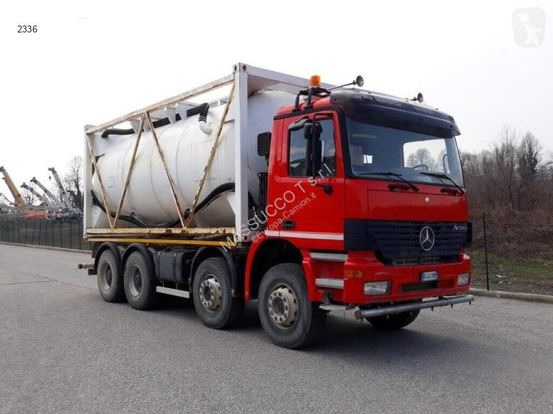 Silniční stroje Mercedes 4144