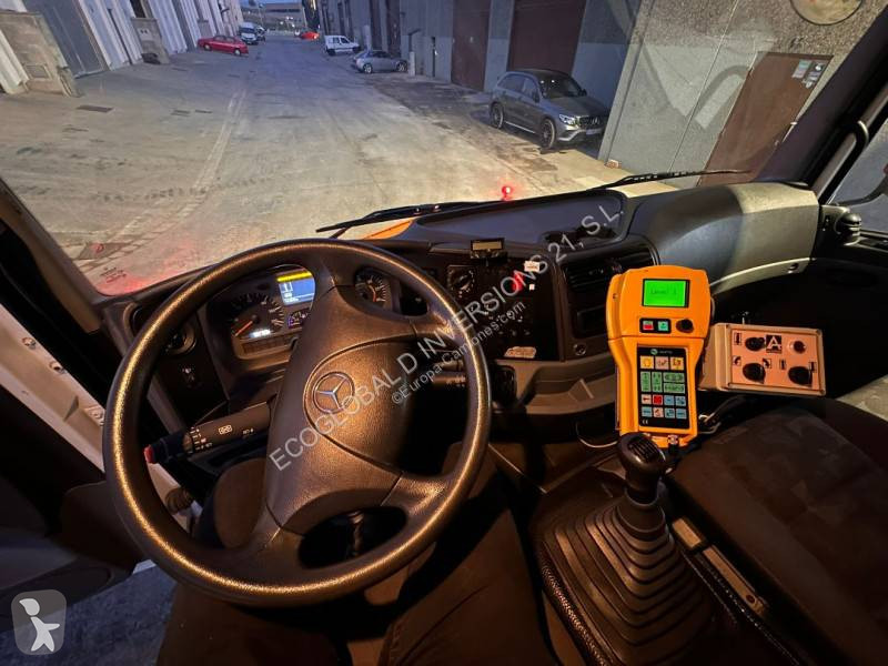 Vägmaskiner Mercedes